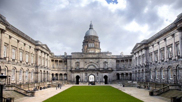 140 bourses de l'université d'Édimbourg aux étudiants sub 